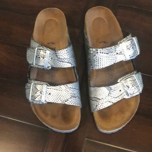 Birkenstock Slide Sandal Size 39 -Soft Foot Bed